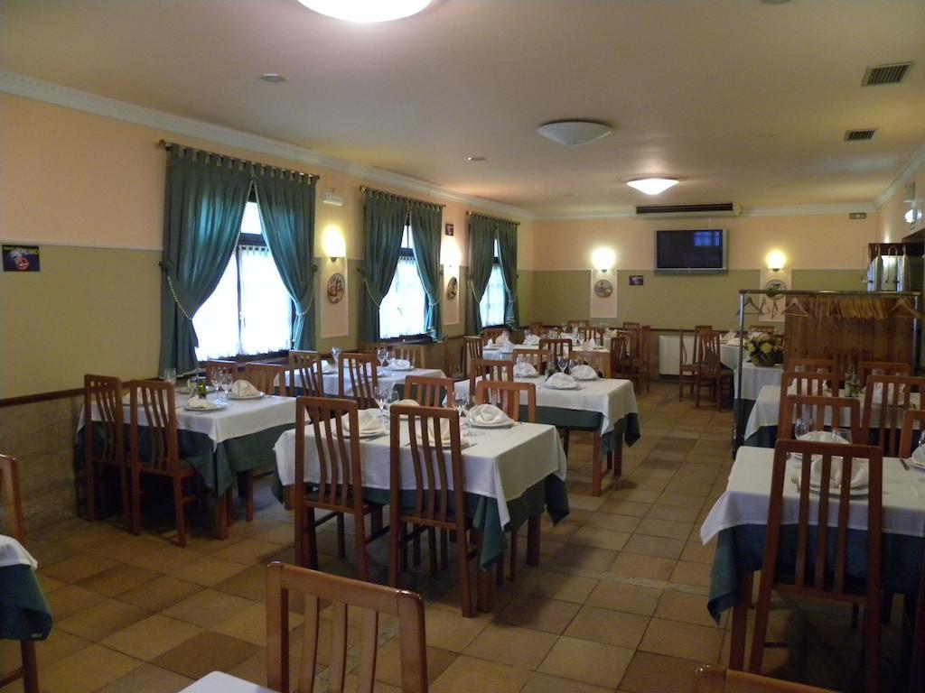 Hotel Restaurante Casa Fernando Ballota Extérieur photo