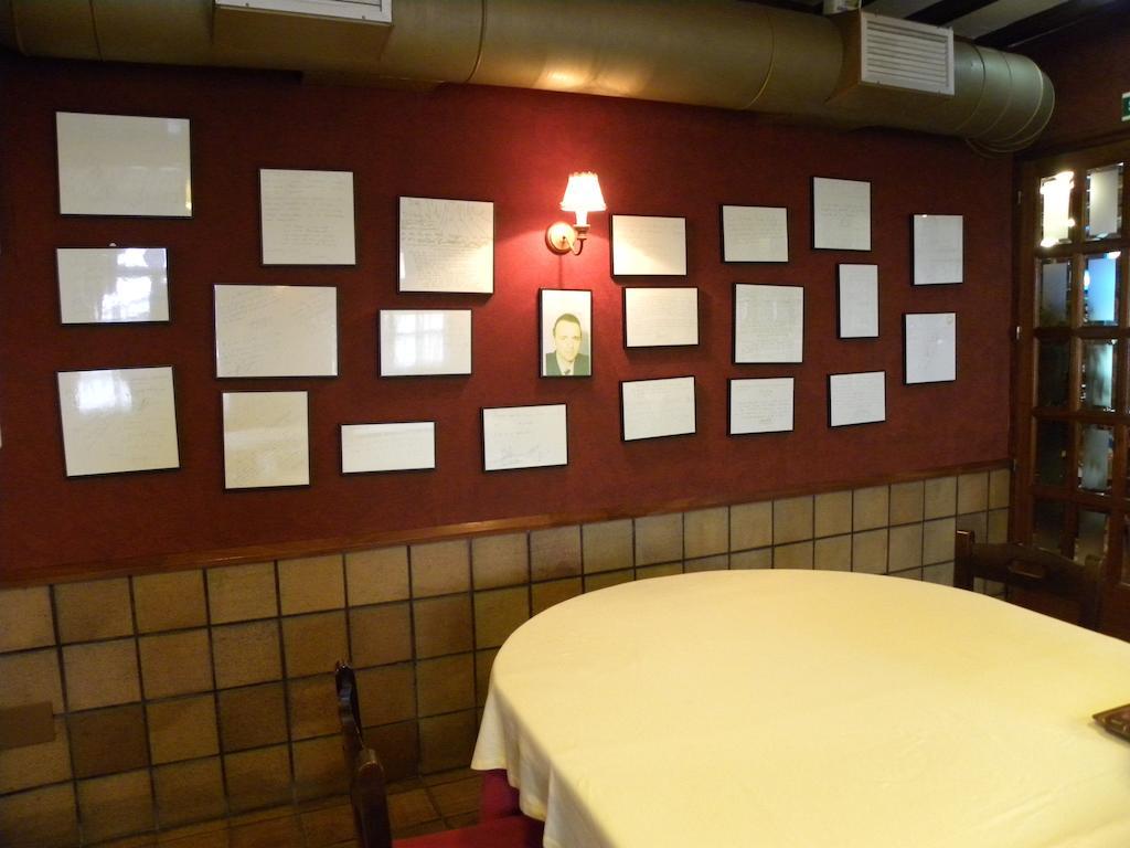Hotel Restaurante Casa Fernando Ballota Extérieur photo